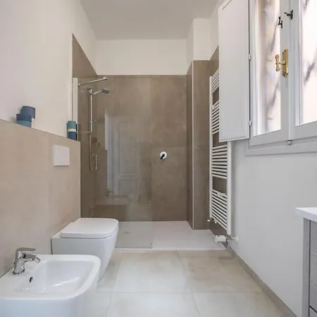 Апартаменти Via Emilia Centro - Stupendo A