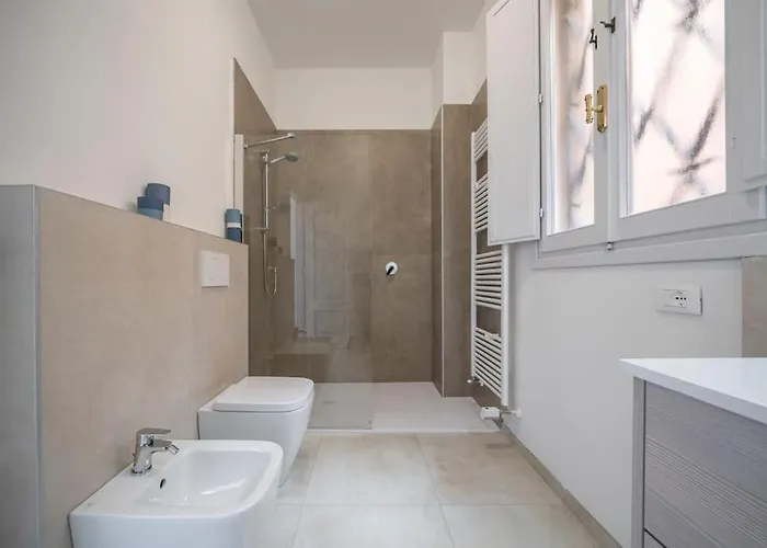 Apartment Via Emilia Centro - Stupendo A