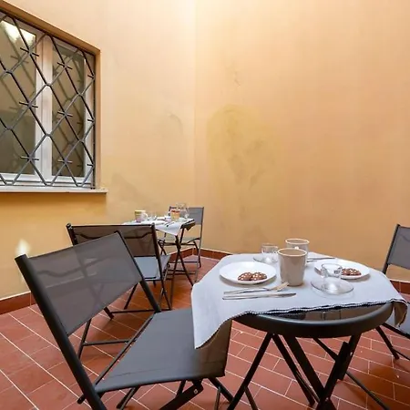 Via Emilia Centro - Stupendo A Apartman